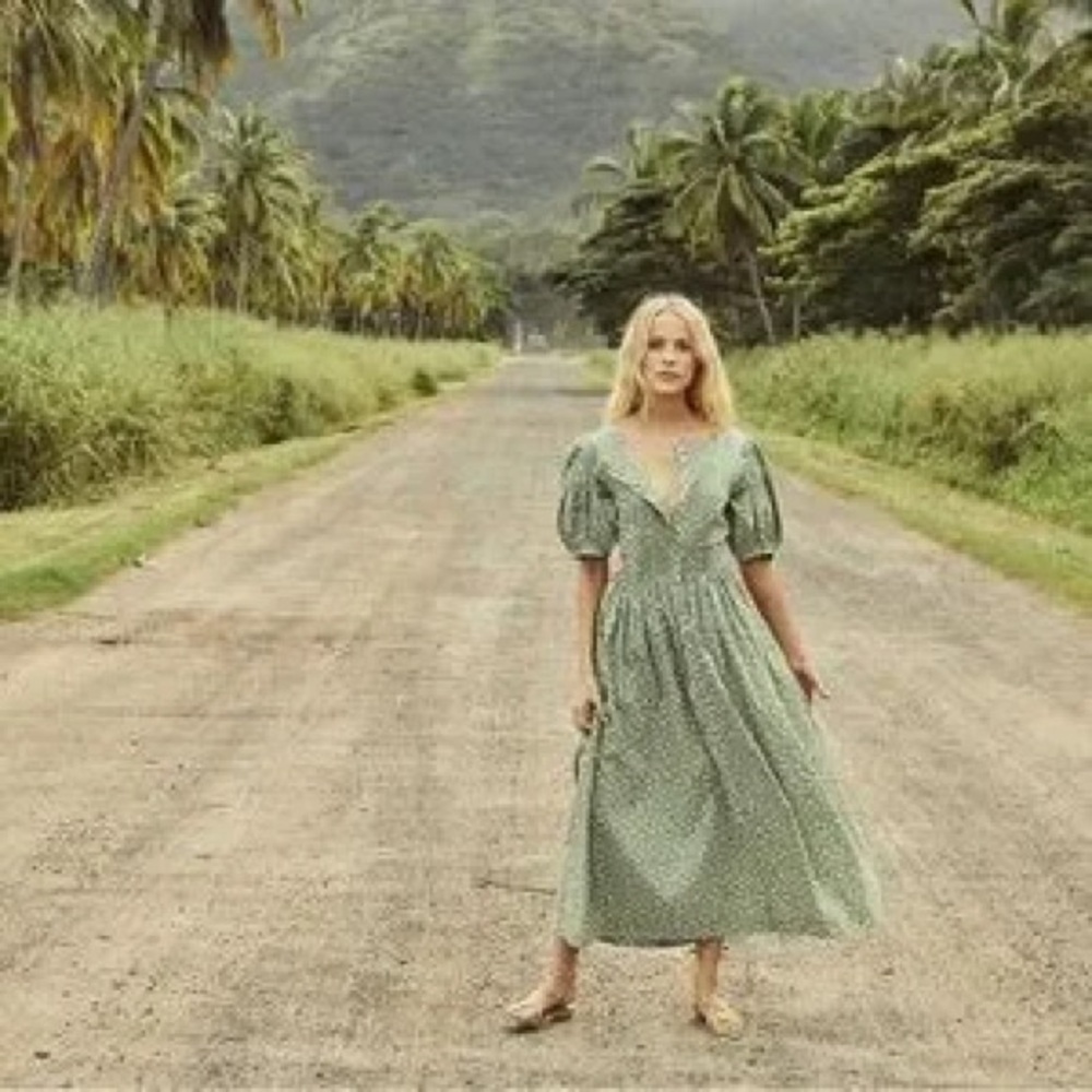 Asheville Dress in Green Cottage Daisy EUC
